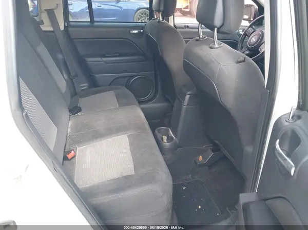 1C4NJCBA9GD524583 2016 JEEP COMPASS - Image 8