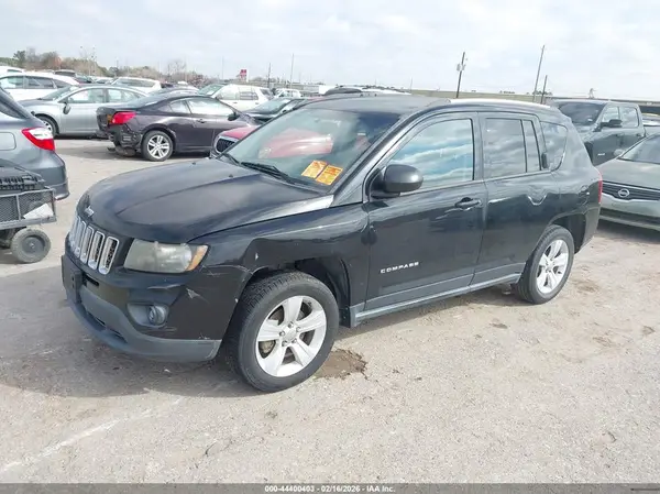 1C4NJCBA9GD524633 2016 JEEP COMPASS - Image 2