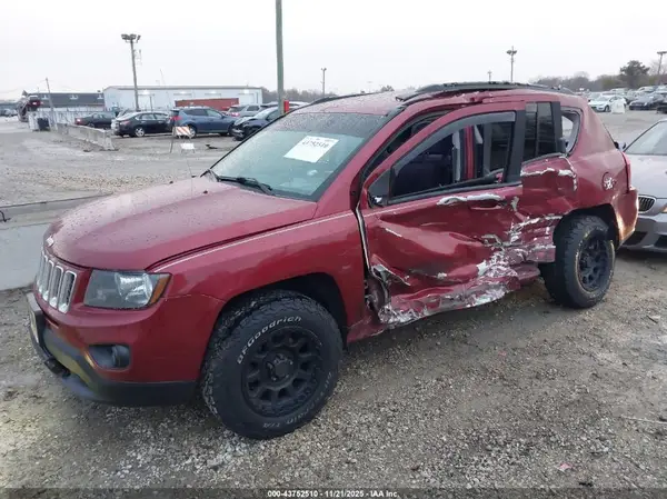 1C4NJCBA9GD525314 2016 JEEP COMPASS - Image 2