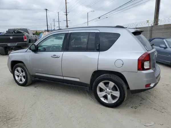 1C4NJCBA9GD553663 2016 JEEP COMPASS - Image 2