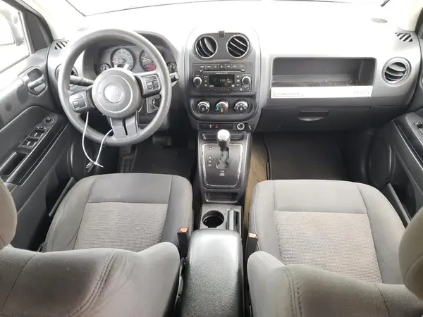 1C4NJCBA9GD553940 2016 JEEP COMPASS - Image 8