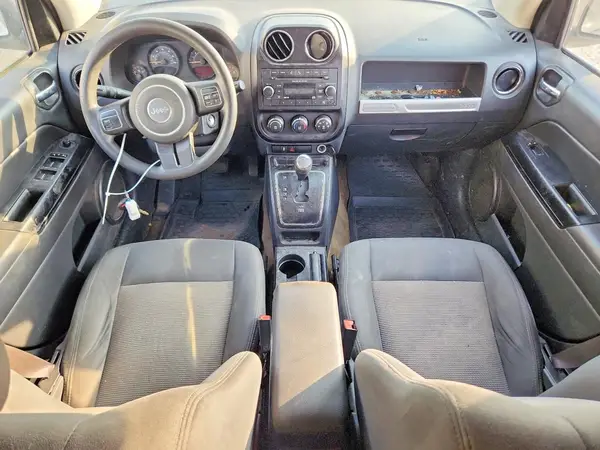1C4NJCBA9GD560774 2016 JEEP COMPASS - Image 8