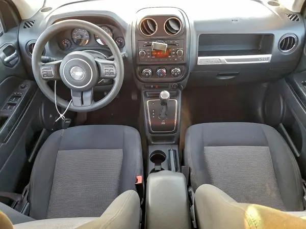 1C4NJCBA9GD574058 2016 JEEP COMPASS - Image 8