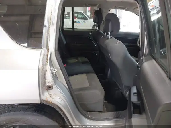 1C4NJCBA9GD621962 2016 JEEP COMPASS - Image 8