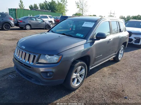 1C4NJCBA9GD633982 2016 JEEP COMPASS - Image 2