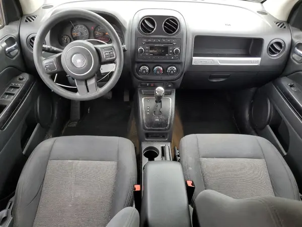 1C4NJCBA9GD640690 2016 JEEP COMPASS - Image 8