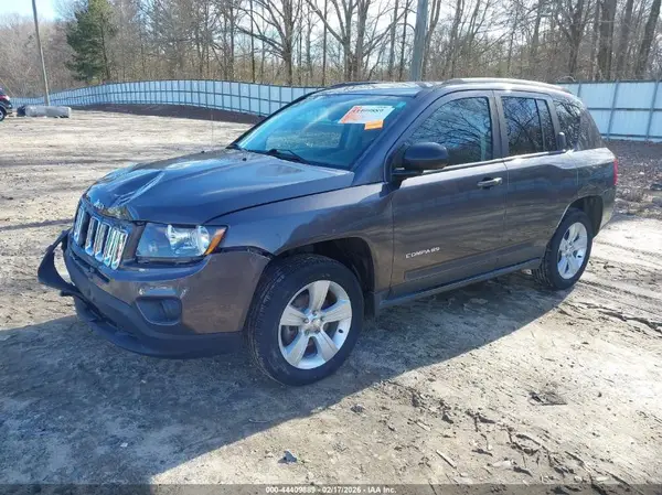 1C4NJCBA9GD641600 2016 JEEP COMPASS - Image 2