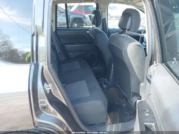 1C4NJCBA9GD641600 2016 JEEP COMPASS - Image 8