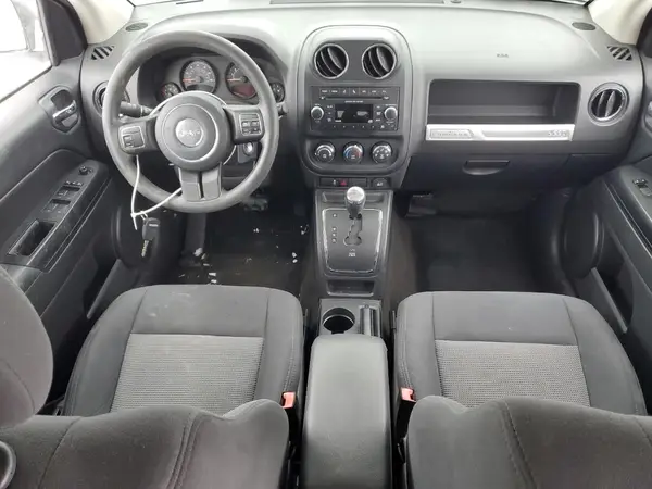 1C4NJCBA9GD664875 2016 JEEP COMPASS - Image 8