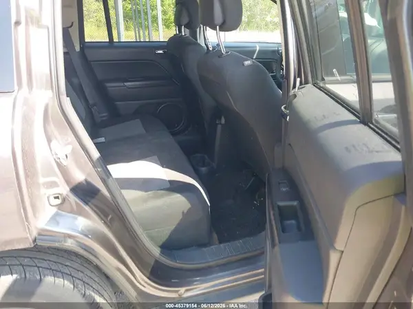 1C4NJCBA9GD665430 2016 JEEP COMPASS - Image 8