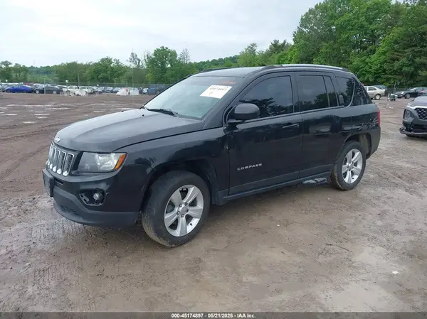 1C4NJCBA9GD666643 2016 JEEP COMPASS - Image 2