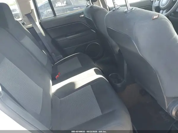 1C4NJCBA9GD675553 2016 JEEP COMPASS - Image 8