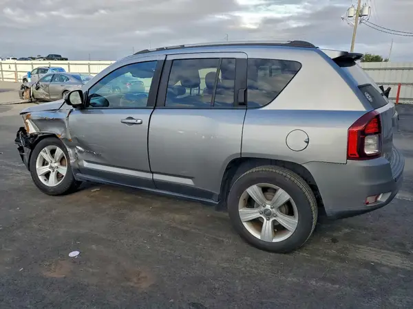 1C4NJCBA9GD688853 2016 JEEP COMPASS - Image 2