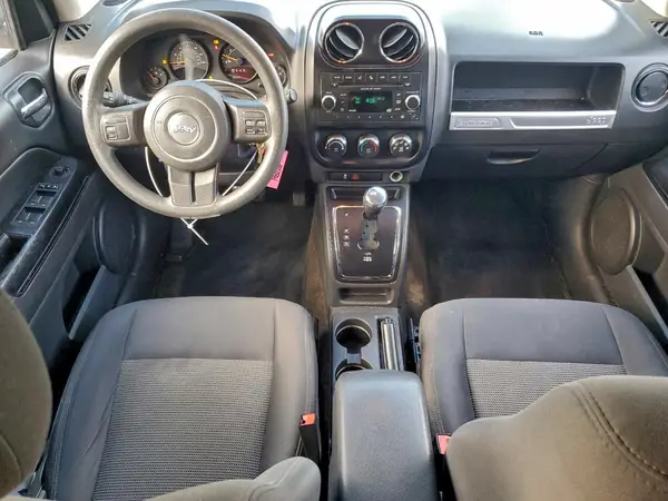 1C4NJCBA9GD688853 2016 JEEP COMPASS - Image 8