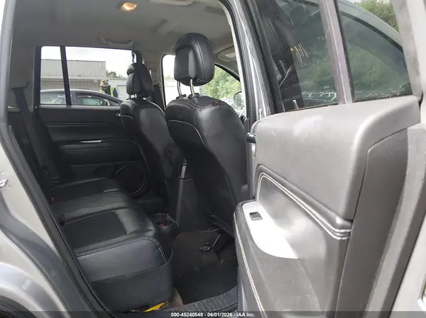 1C4NJCBA9GD720815 2016 JEEP COMPASS - Image 8