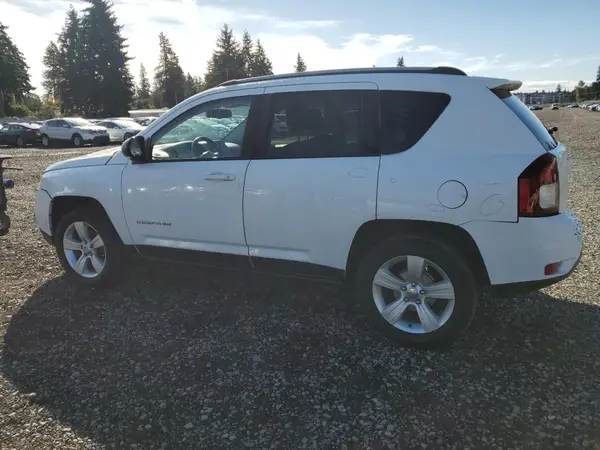 1C4NJCBA9GD753622 2016 JEEP COMPASS - Image 2
