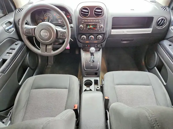 1C4NJCBA9HD146833 2017 JEEP COMPASS - Image 8