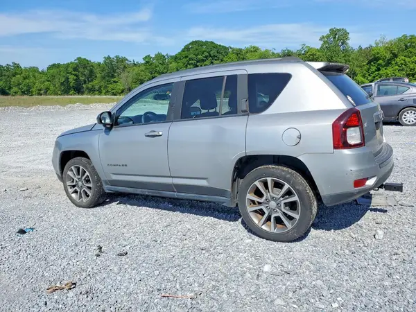 1C4NJCBA9HD166774 2017 JEEP COMPASS - Image 2