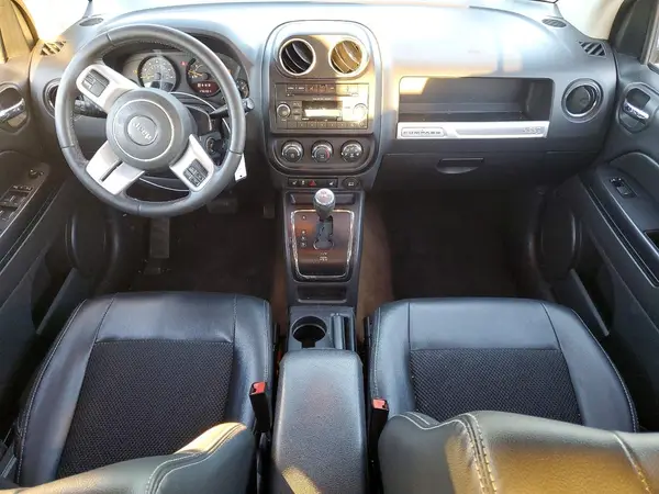 1C4NJCBA9HD173823 2017 JEEP COMPASS - Image 8