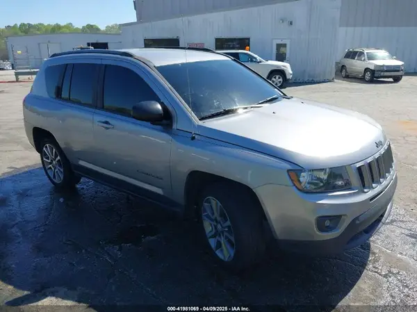 1C4NJCBA9HD185387 2017 JEEP COMPASS - Image 1