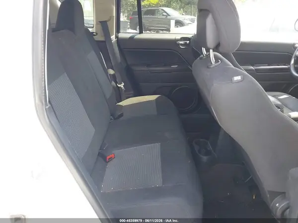 1C4NJCBAXGD560654 2016 JEEP COMPASS - Image 8