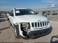 1C4NJCBAXGD568401 2016 JEEP COMPASS