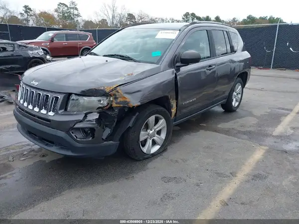 1C4NJCBAXGD600540 2016 JEEP COMPASS - Image 2