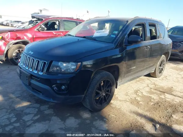 1C4NJCBAXGD628418 2016 JEEP COMPASS - Image 2