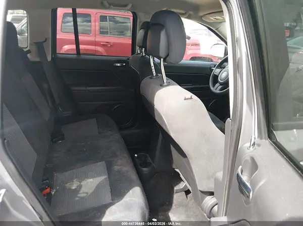 1C4NJCBAXGD633957 2016 JEEP COMPASS - Image 8