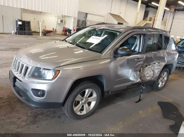 1C4NJCBAXGD634008 2016 JEEP COMPASS - Image 2