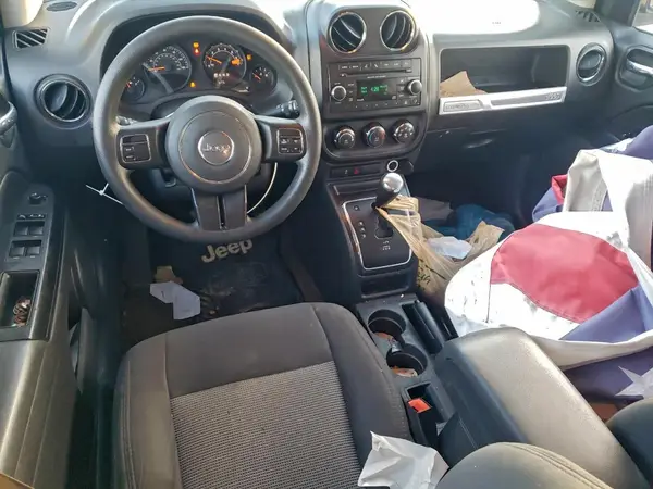 1C4NJCBAXGD665257 2016 JEEP COMPASS - Image 8