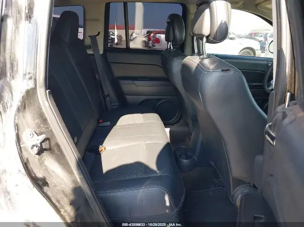 1C4NJCBAXGD711251 2016 JEEP COMPASS - Image 8