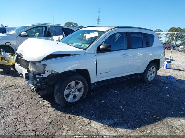 1C4NJCBAXGD715736 2016 JEEP COMPASS - Image 2