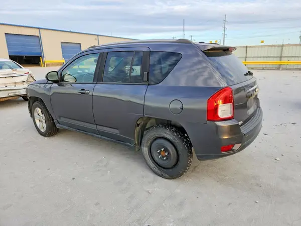 1C4NJCBAXGD722363 2016 JEEP COMPASS - Image 2