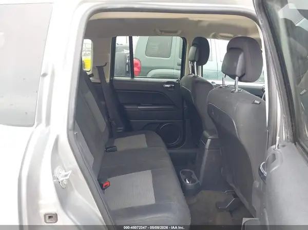 1C4NJCBAXGD742841 2016 JEEP COMPASS - Image 8