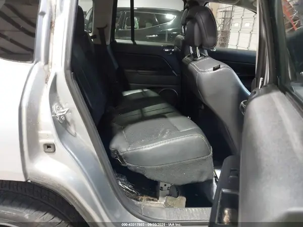 1C4NJCBAXGD764015 2016 JEEP COMPASS - Image 8