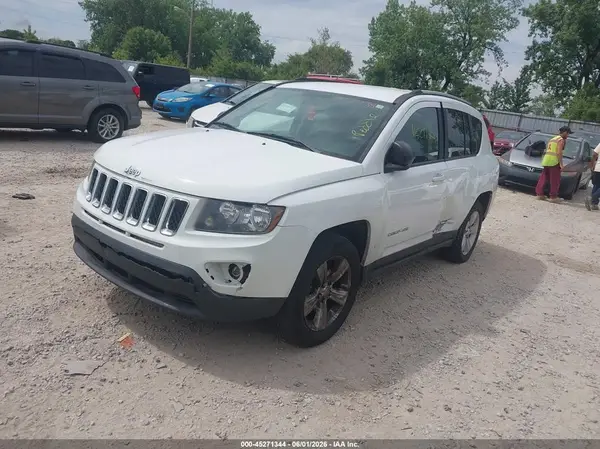 1C4NJCBAXHD123979 2017 JEEP COMPASS - Image 2