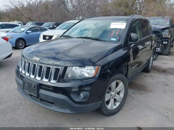 1C4NJCBAXHD147196 2017 JEEP COMPASS - Image 2