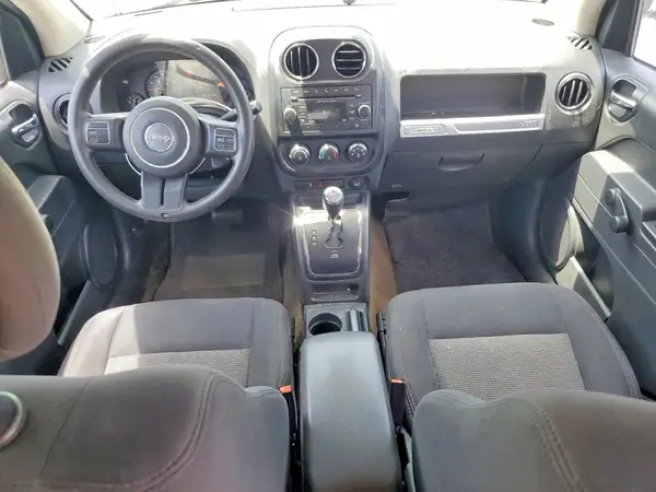 1C4NJCBAXHD166119 2017 JEEP COMPASS - Image 8