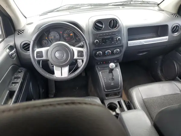 1C4NJCBAXHD166993 2017 JEEP COMPASS - Image 8