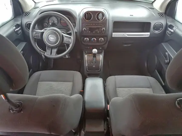 1C4NJCBAXHD185608 2017 JEEP COMPASS - Image 8