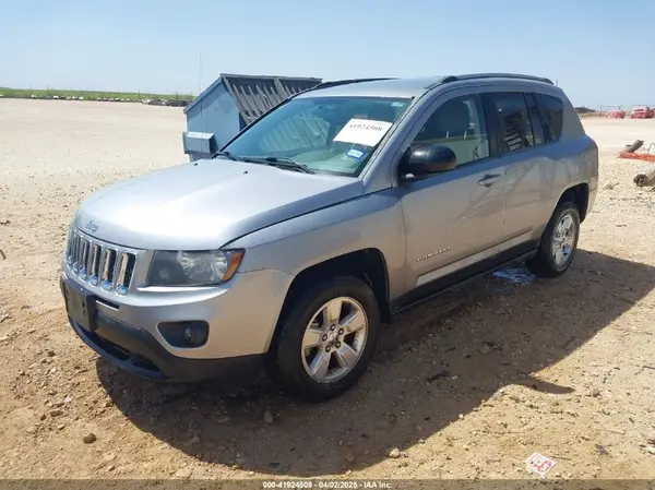 1C4NJCBB0GD590321 2016 JEEP COMPASS - Image 2