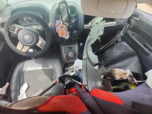 1C4NJCBB0GD677975 2016 JEEP COMPASS - Image 8