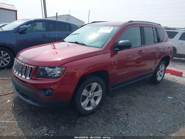 1C4NJCBB0GD785738 2016 JEEP COMPASS - Image 2