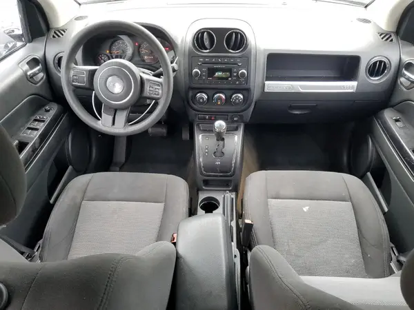1C4NJCBB0HD102678 2017 JEEP COMPASS - Image 8