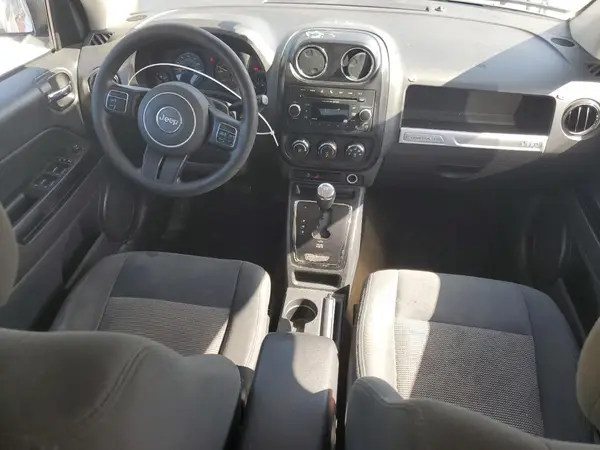 1C4NJCBB0HD134594 2017 JEEP COMPASS - Image 8