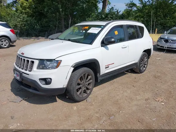 1C4NJCBB0HD186470 2017 JEEP COMPASS - Image 2