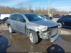 1C4NJCBB2GD506399 2016 JEEP COMPASS