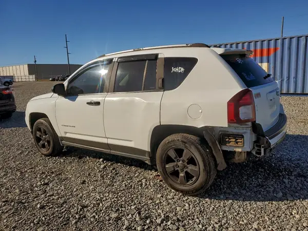 1C4NJCBB2GD765099 2016 JEEP COMPASS - Image 2