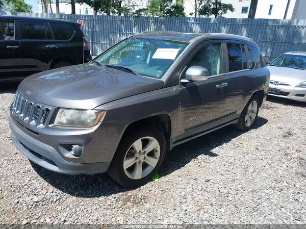1C4NJCBB3GD506461 2016 JEEP COMPASS - Image 2